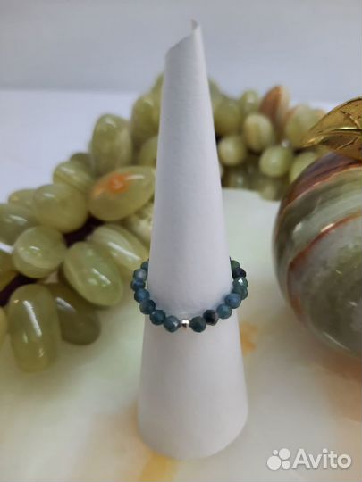 Кольца из натуральных камней