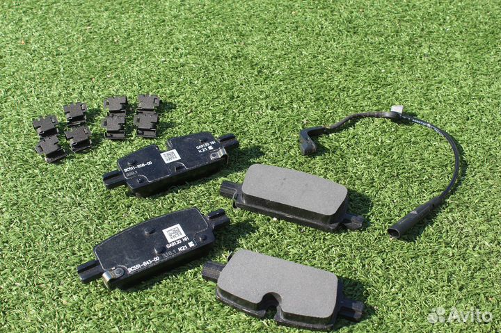 Колодки тормозные задние Tahoe/Escalade 2021г