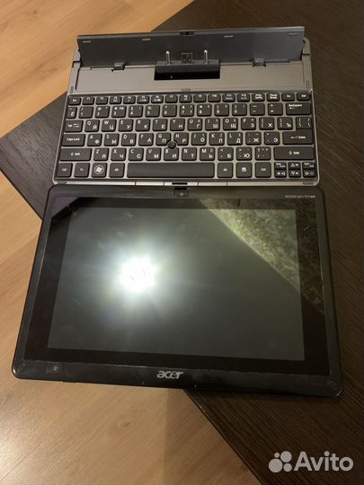 Планшет Acer Iconia Tab W501