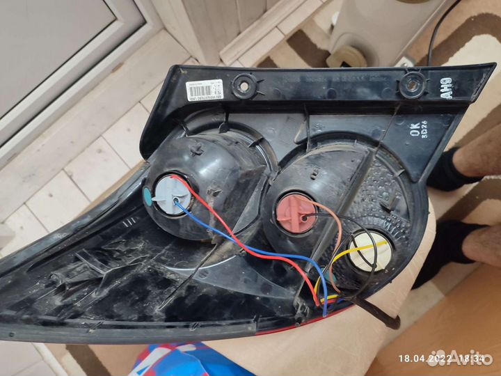 Задняя правая фара на шевроле авео т300