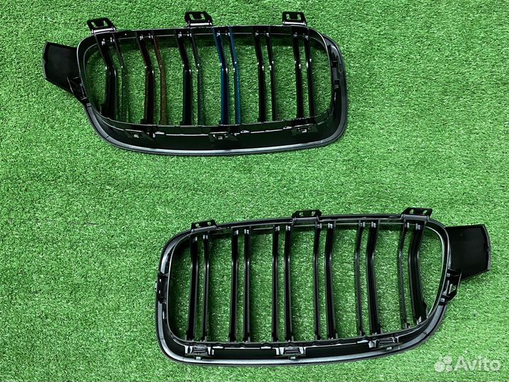Решетка радиатора BMW 3 F30 F31 Цветной Глянец