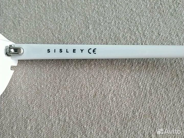 Солнцезащитные очки sisley