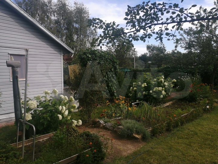 Дача 33 м² на участке 9 сот.