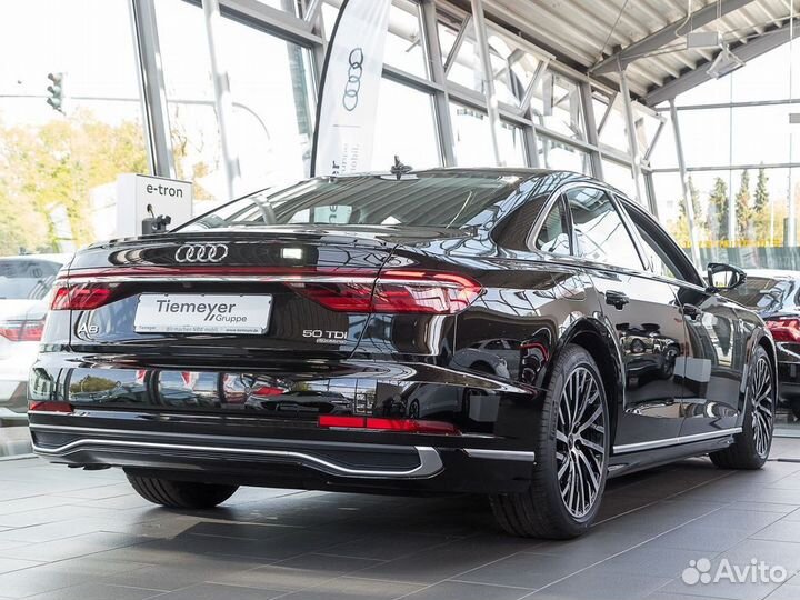 Audi A8 3.0 AT, 2023, 10 км