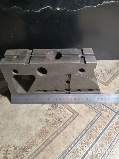 Поворотное приспособление усп 12