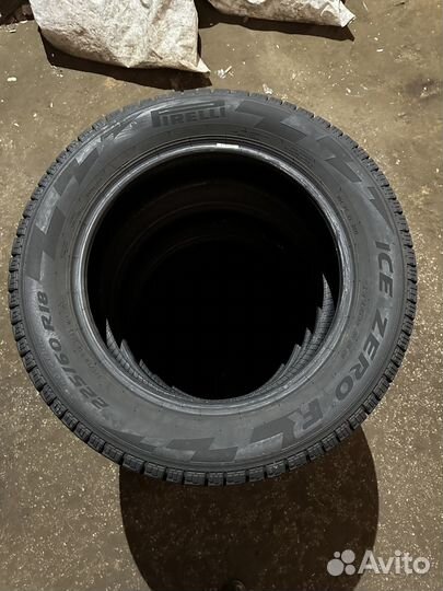 Pirelli Ice Zero FR 225/60 R18