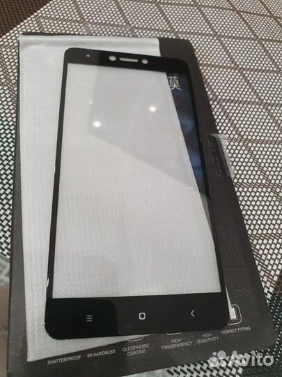 Продаю Защитное Стекло на Xiaomi redmi 4X