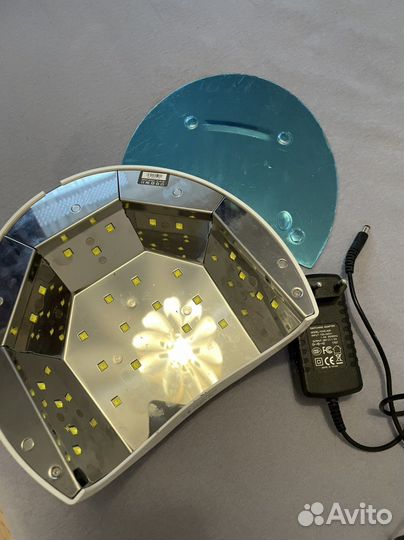 Led лампа для ногтей маникюра новая