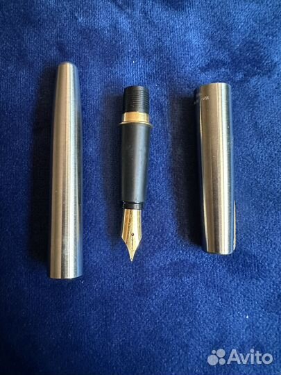 Перьевая ручка Parker