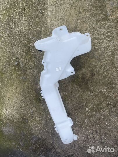 Бачок омывателя honda cr-v