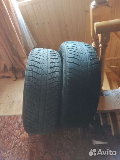 Nokian Tyres WR SUV 3 235/60 R18