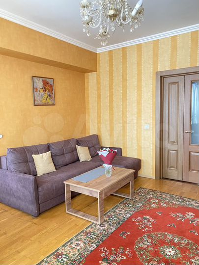 3-к. квартира, 87 м², 3/5 эт.
