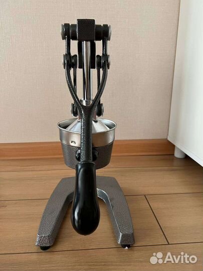 Профессиональная соковыжималка для цитрус, граната