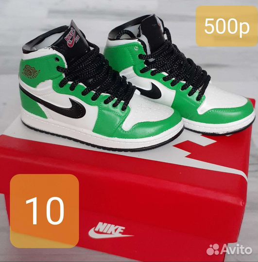 Кроссовки для кукол формата 1/6