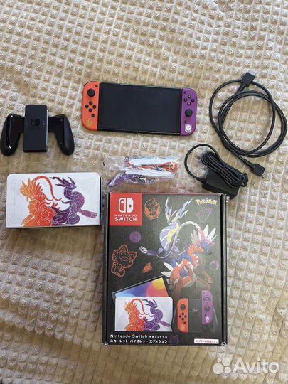 Nintendo Switch oled Pokemon edition+Zelda