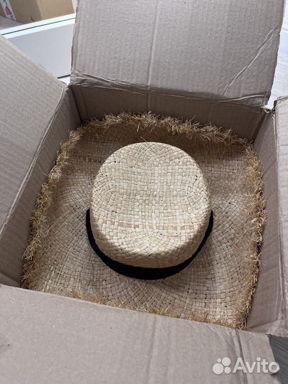 Соломенная шляпа