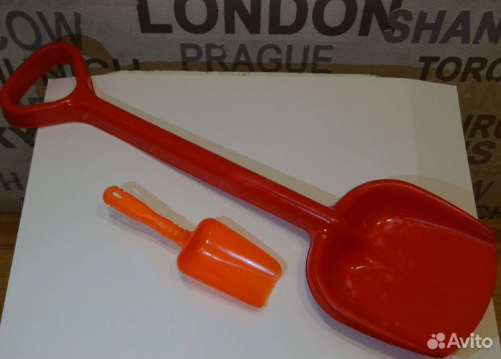 Лопатка детская пластиковая (совок в подарок )