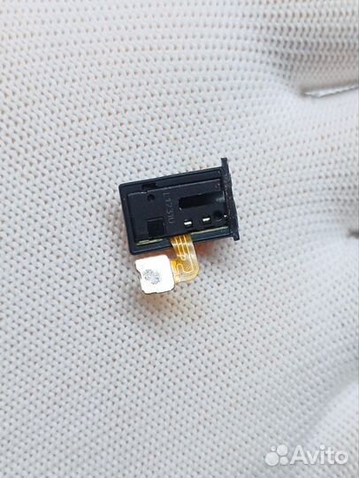 Huawei Honor 8. Разъем гарнитуры. Оригинал