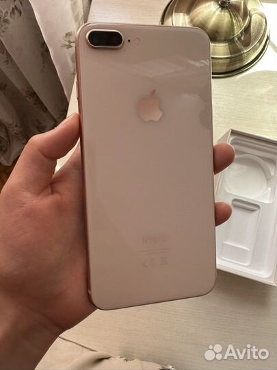 Телефон iPhone 8 plus