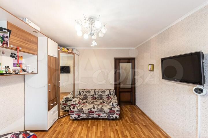 3-к. квартира, 92 м², 1/14 эт.