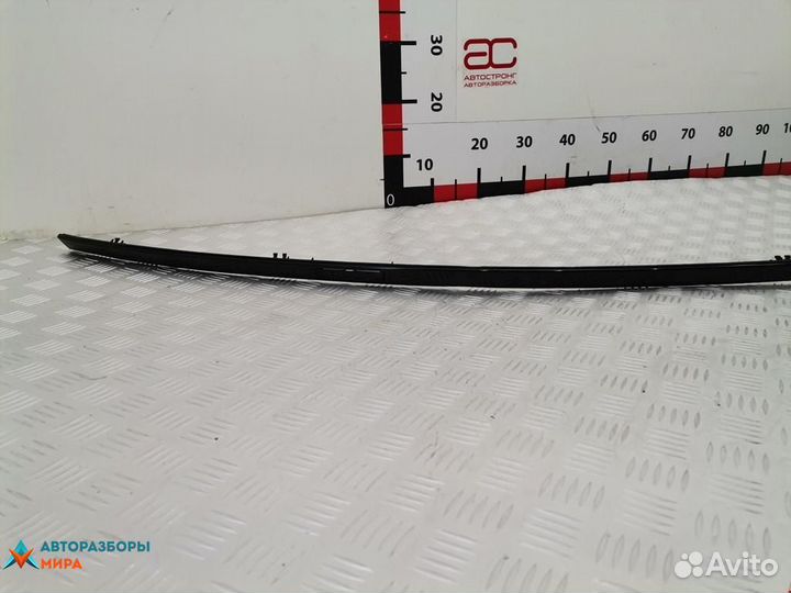 Накладка декоративная Mercedes-Benz E-Класс