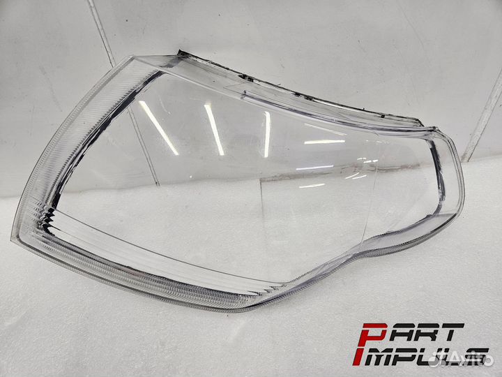 Стекло фары левой УАЗ Профи