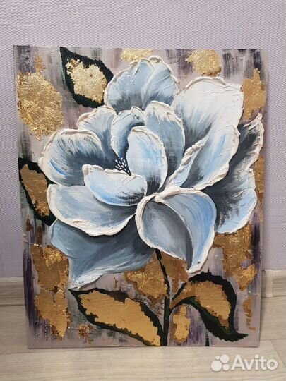 Картина Цветок в золоте