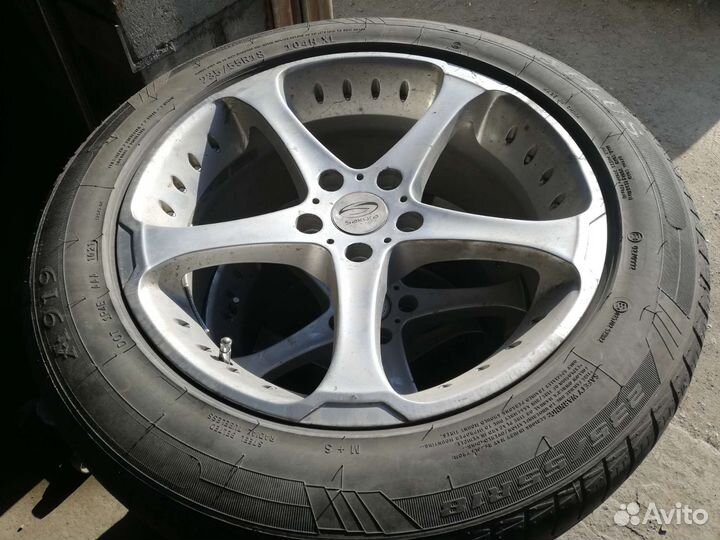 Sakura HTS90 235/55 R18 104H
