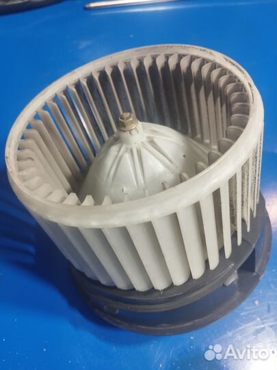 Моторчик печки nissan x trail t31