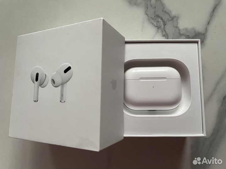 Apple AirPods Pro 1st generation