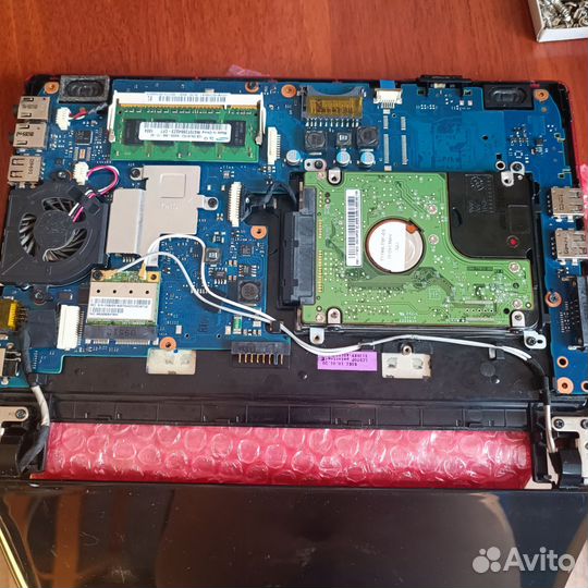 Нетбук Samsung np-n150