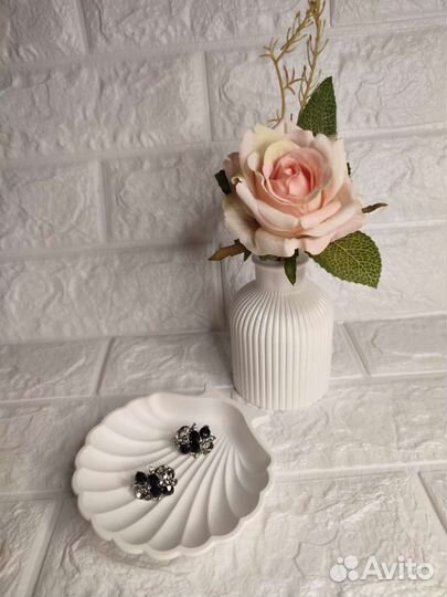 Декор из гипса