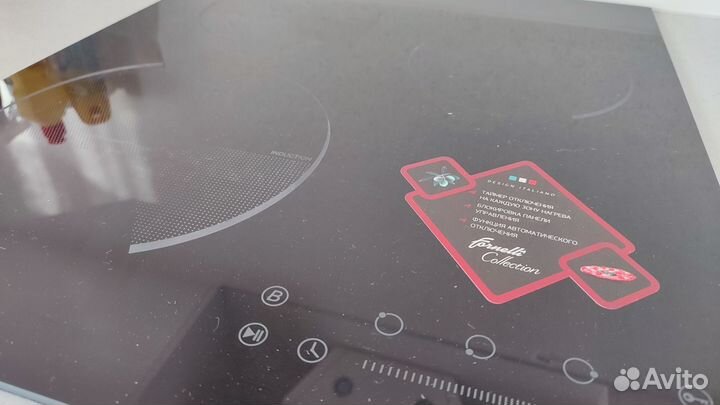 Новая,варочная панель индукция вспойка 45 см 3 кр