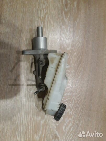 Главный тормозной цилиндр на форд фокус2