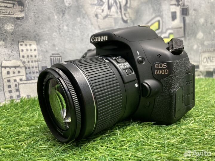 Canon 600D kit 18-55mm 3.5-5.6 IS II 12.300 кадров