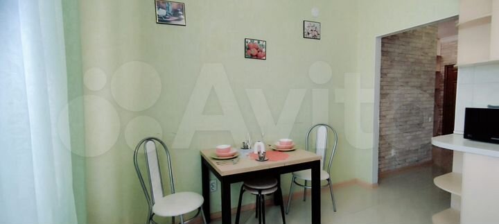 2-к. квартира, 65 м², 1/5 эт.