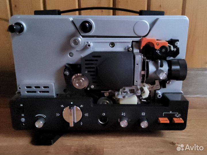 Кинопроектор