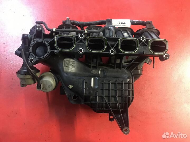 Коллектор впускной на Форд Фокус 2 1.8 qqdb