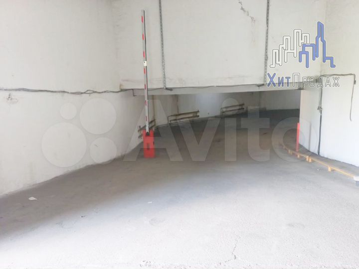 Машиноместо, 16 м²