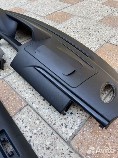 Накладка на панель priora 2