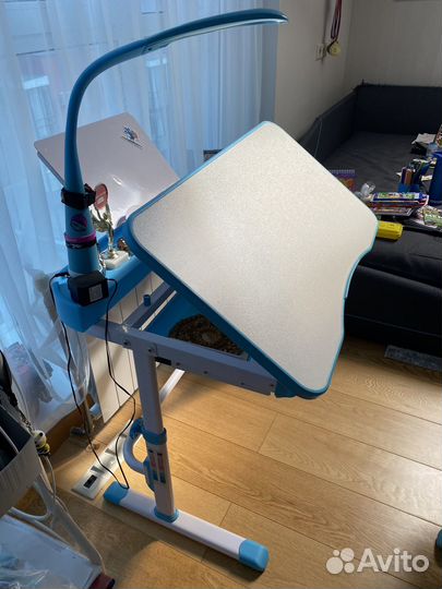 Детский стол и стул