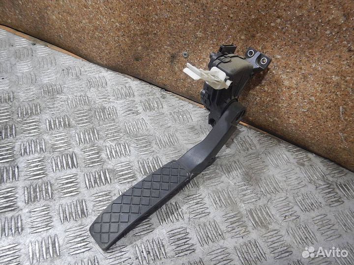 Педаль газа, Audi (Ауди) -Q7 (4L) (05)