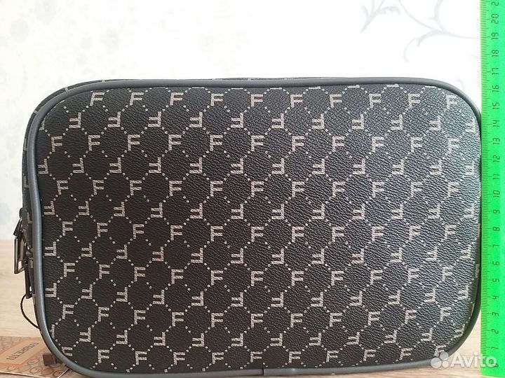 Косметичка женская новая