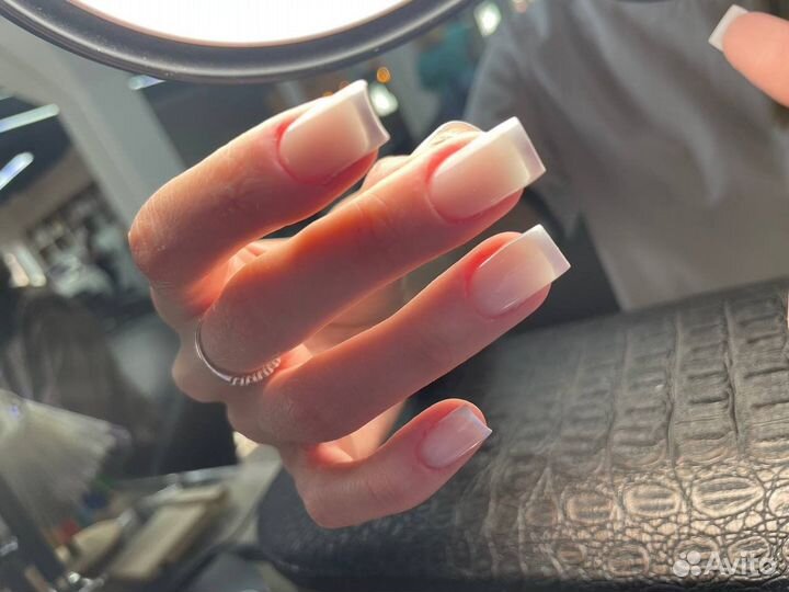 Маникюр, наращивание ногтей, педикюр