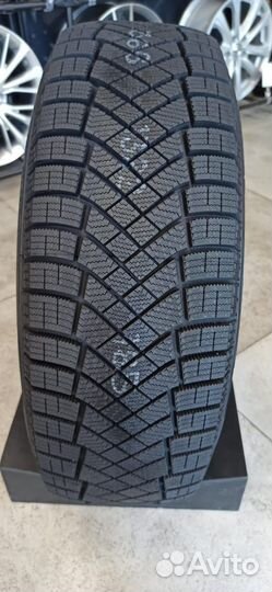 Pirelli Ice Zero FR 195/65 R15