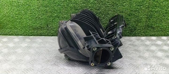 Коллектор впускной Toyota Premio