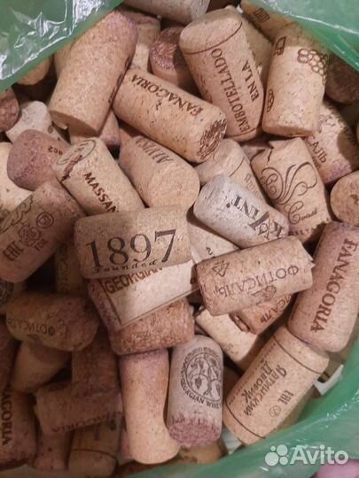 Пробки от вина и шампанского