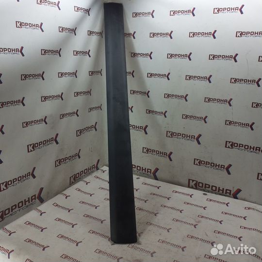 Молдинг передней правой двери нижний opel fronter