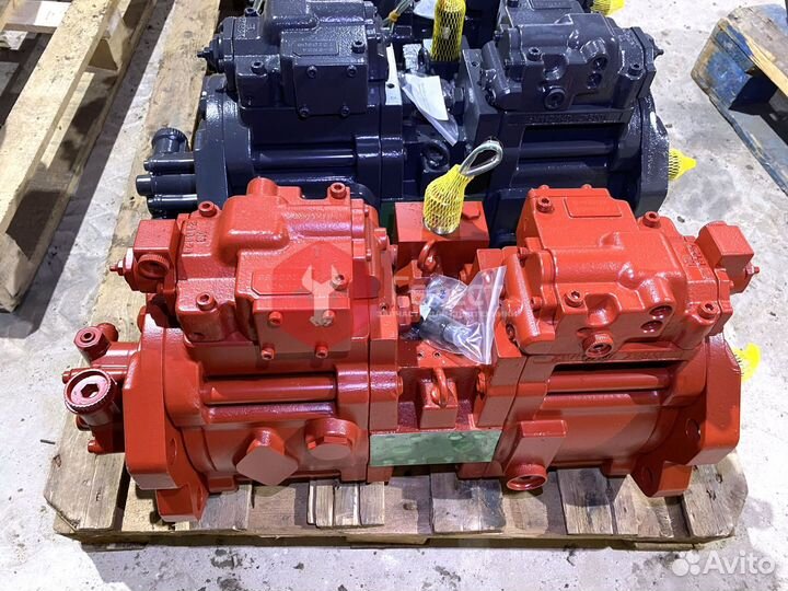 Гидравлический насос Doosan S230LC-V K3V112DT