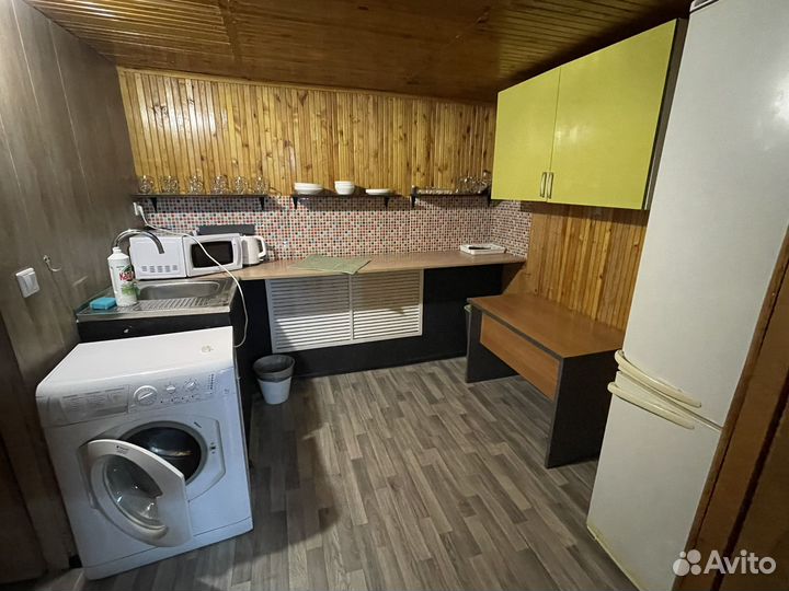 Постранство/дом для отыха вечеринок